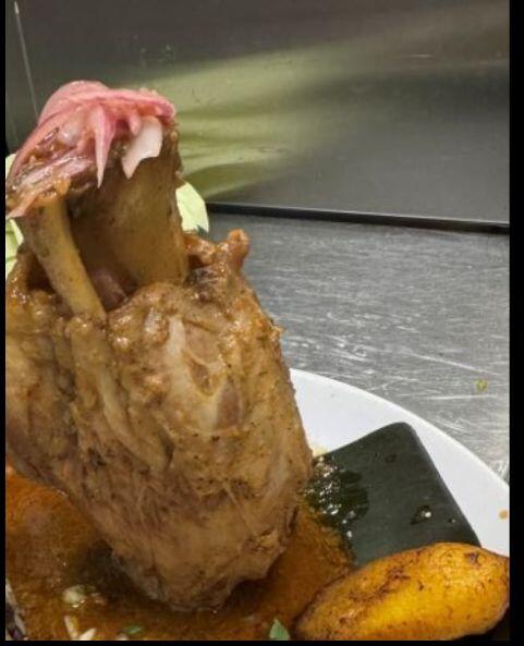 Pork Osso Bucco Encendido